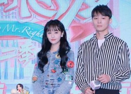 娱乐吃瓜娱乐圈直播间在线观看